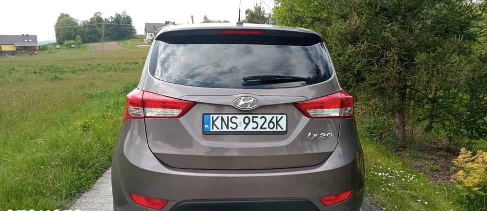 Hyundai ix20 cena 24500 przebieg: 139000, rok produkcji 2011 z Jędrzejów małe 106